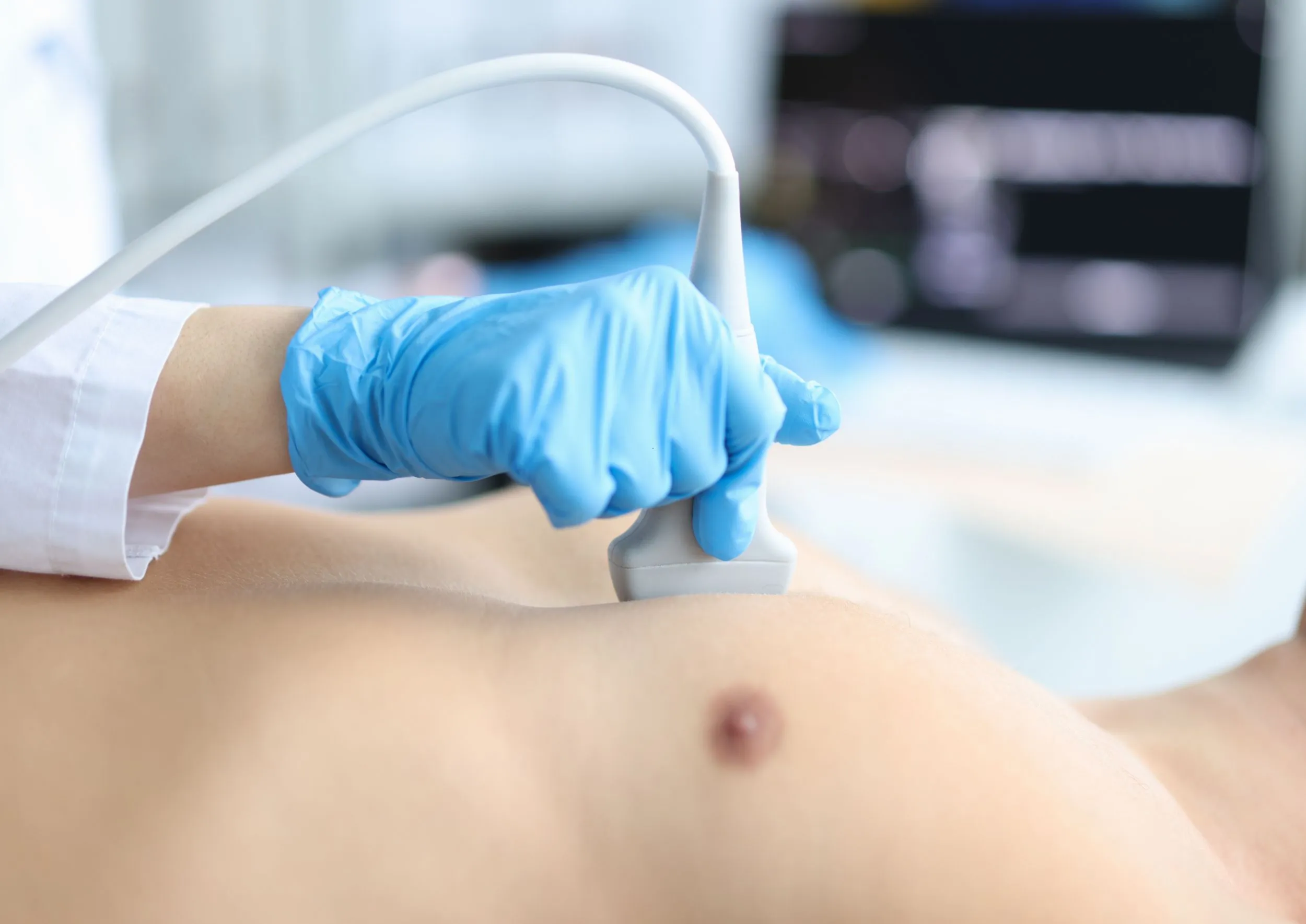 Esecuzione ecocardiogramma al Sanismart Medical Center